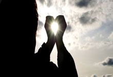 赫尔辛基浴血奋战，欧冠之路飘摇不安